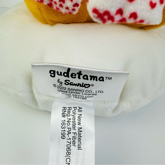 New 2022 Sanrio Gudetama The Lazy Egg Christmas Holiday Scarf 9" Plush READ - Picture 6 of 8